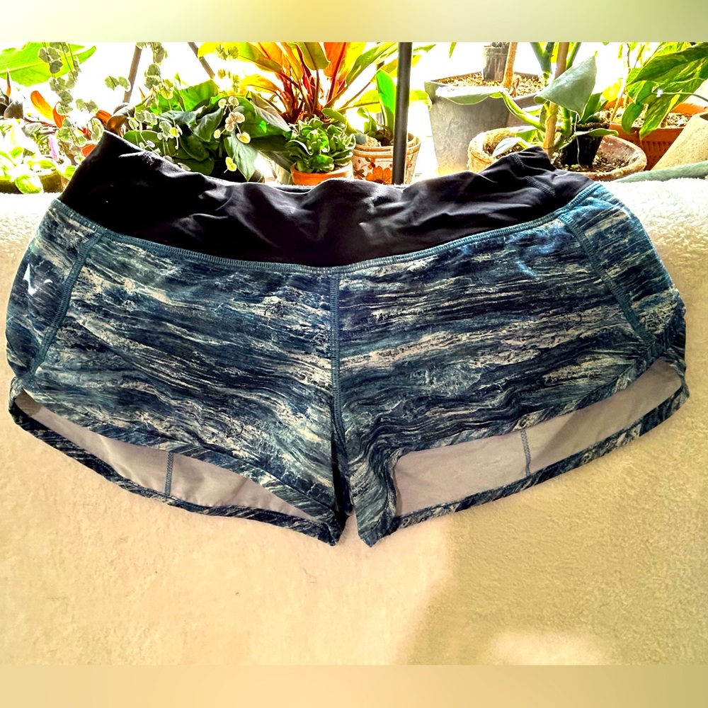 Lululemon, speed shorts, 6